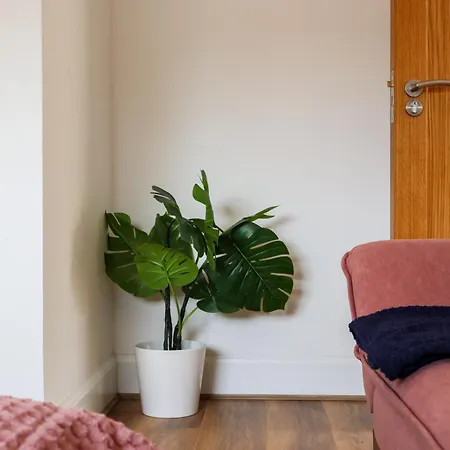 Zee Homes W6 London