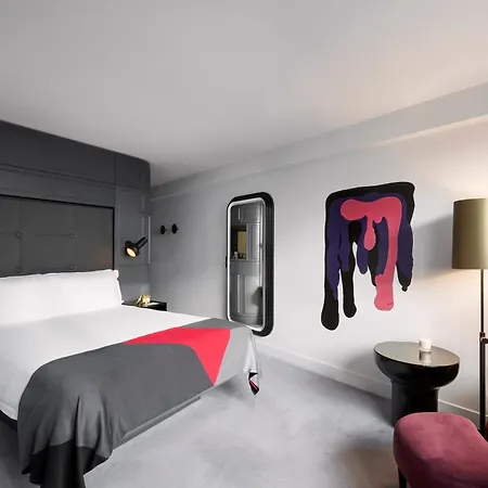 Sea Containers Hotel
