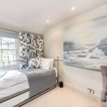 Holiday home Fabulous Oasis For Unique Experience In Clapham *