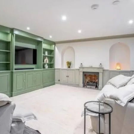Fabulous Oasis For Unique Experience In Clapham * London