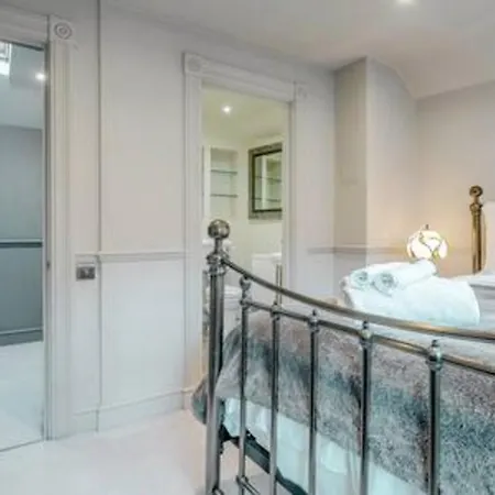 Holiday home Fabulous Oasis For Unique Experience In Clapham *