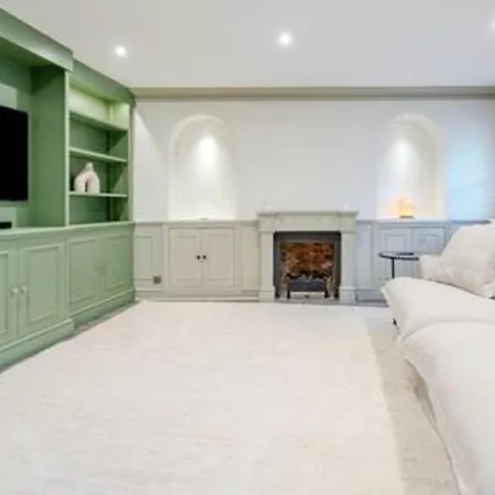 Fabulous Oasis For Unique Experience In Clapham * London