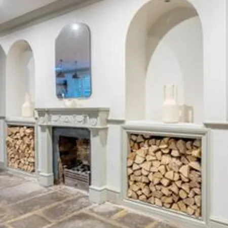 Fabulous Oasis For Unique Experience In Clapham London
