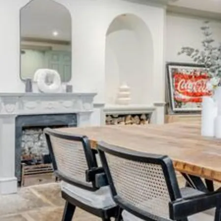 Holiday home Fabulous Oasis For Unique Experience In Clapham *