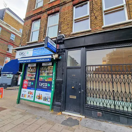 Duplex With 3 Bedrooms And Large Sofa-bed Back Patio, Near Angel And King's Cross Station Appartement Londres