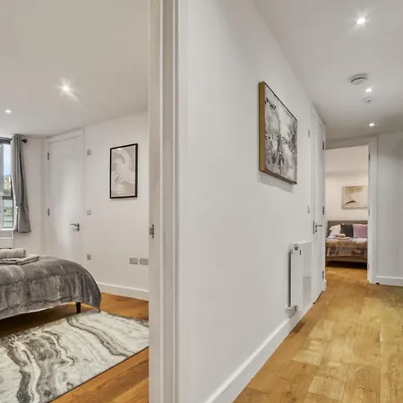 Appartamento A Vibrant 2 Bed & 2 Bath In Old Street Zone 1 Londra