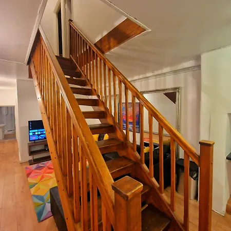 Duplex With 3 Bedrooms And Large Sofa-bed Back Patio, Near Angel And King's Cross Station Appartement *