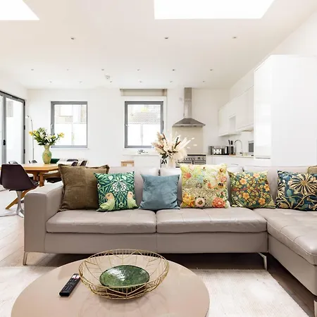 Apartment Wild Roses Serviced - Borough