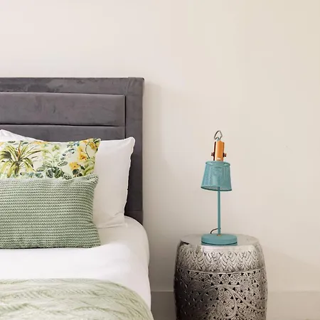 Apartment Wild Roses Serviced - Borough *
