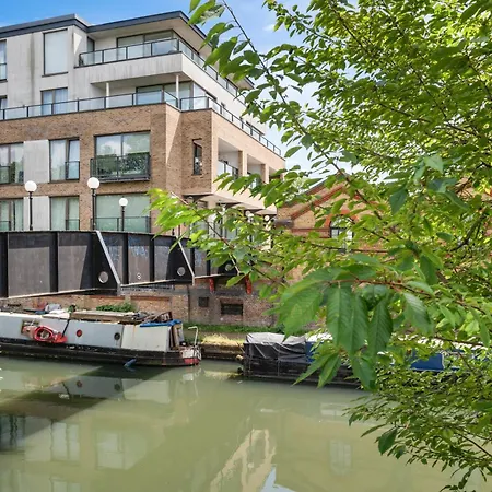 アパート Portobello Dock - 1st Floor Canal View *