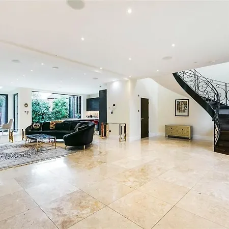 Apartment Luxury House London
