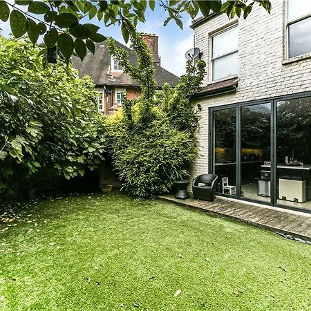 Luxury House London