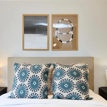 The Roehampton Place - Elegant 5bdr House With Garden And Parking Daire