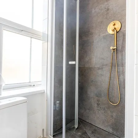 Apartment Hanbury London