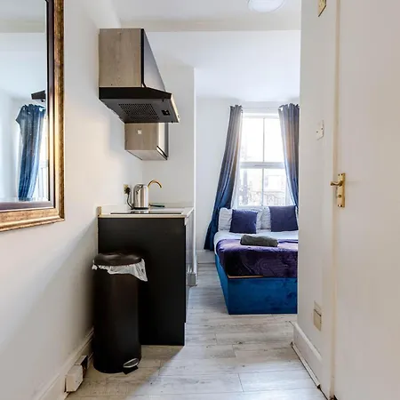 Apartment Hanbury London