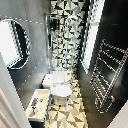 Sw18 Great Location Perfect For Tourist *