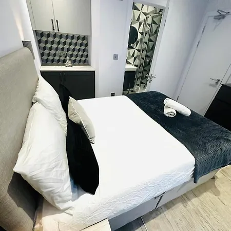Guest house Sw18 Great Location Perfect For Tourist *