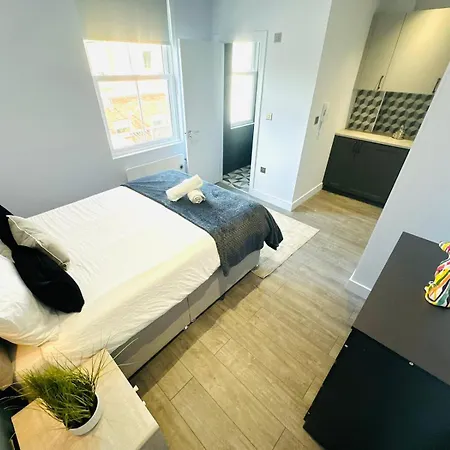 Sw18 Great Location Perfect For Tourist