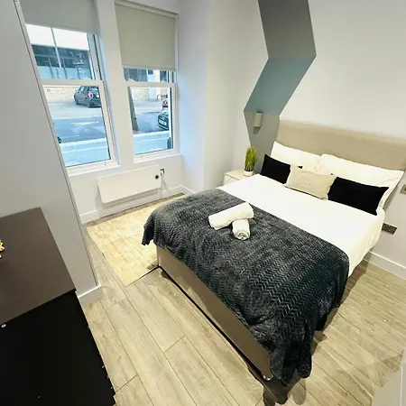 Guest house Sw18 Great Location Perfect For Tourist *