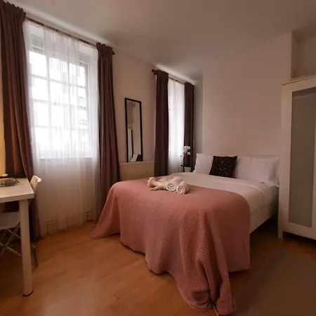 Affittacamere Comfy Private Bedrooms In Heart Of Londra