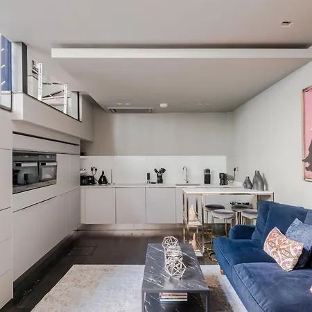 The Muse's Mansion - Covent Garden By Frankie Says Apartman