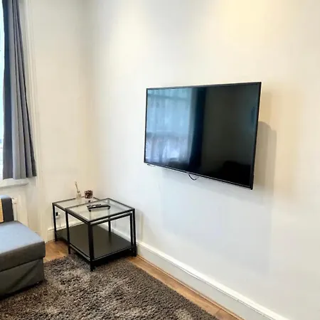 Cozy In Apartment