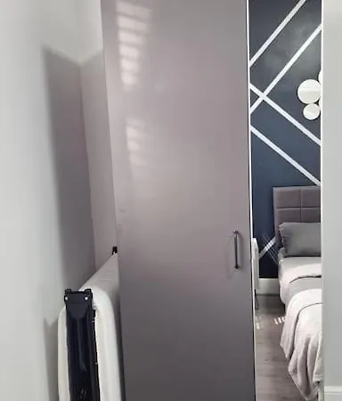 Apartment Stratford 4 Bedroom *