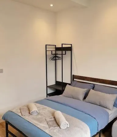 Stratford 4 Bedroom