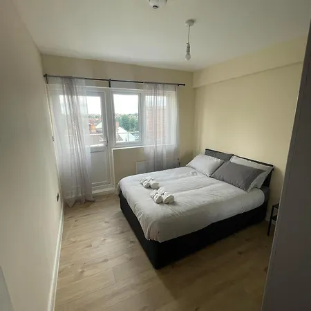 Wembley Stunning Modern London