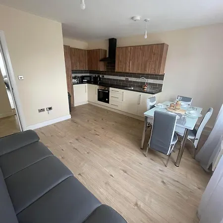 Wembley Stunning Modern London