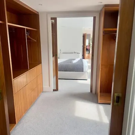 Penthouse 3bed3bath * ロンドン
