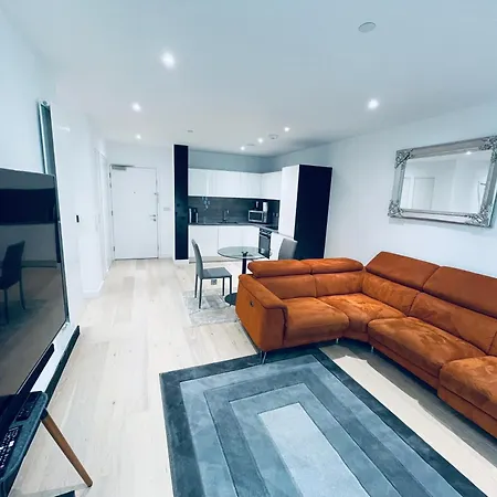 Ds - Entire 1 Bedroom *