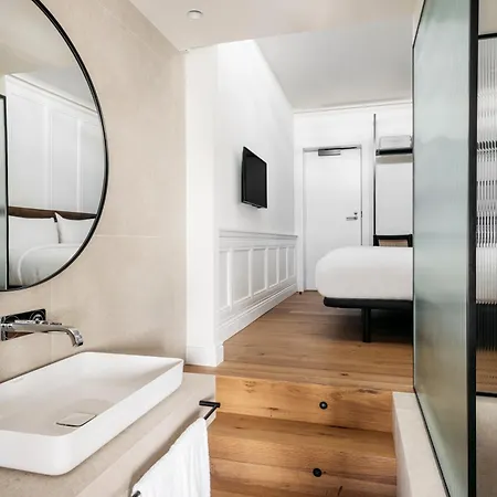 The Caesar Hotel 4*