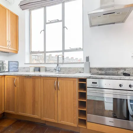 The Primrose Hill Flat * Londra