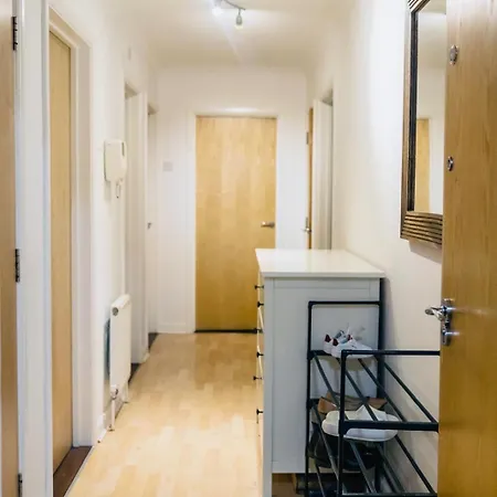 Tower Bridge King For 2 * London