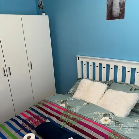 Sariyu Space Barking * Barking (Greater London)