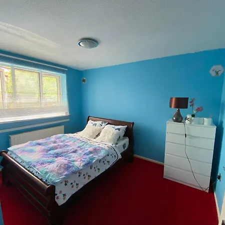Sariyu Space Barking Guest house Barking (Greater London)