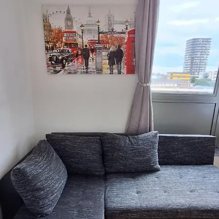 Cosy Entire Flat In Whitechapel Apartment *