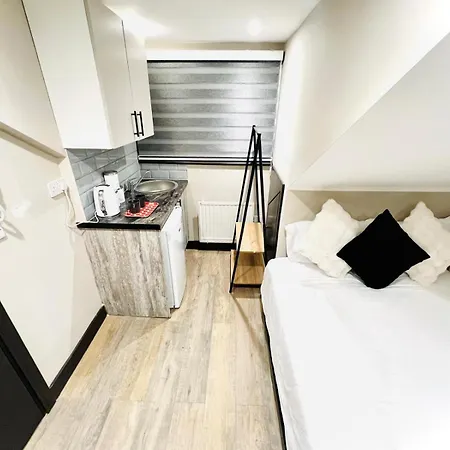 Luxury Flats, Location For Tourists *