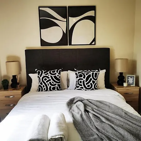 Cozy Near O2 Arena Affittacamere *