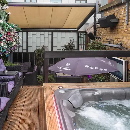 Karma Sanctum Soho 5*