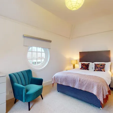 The Vicarage Tooting, Sw17 Guest house *