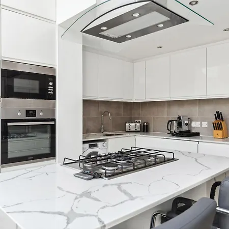 Villa Richmond Riverside *