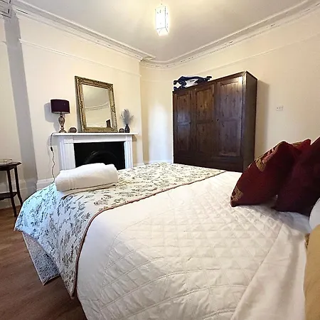 Apartamento Charming 2 Bedroom Family *