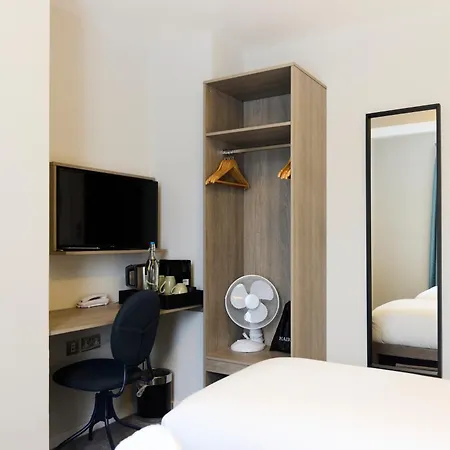 William Hotel 3*