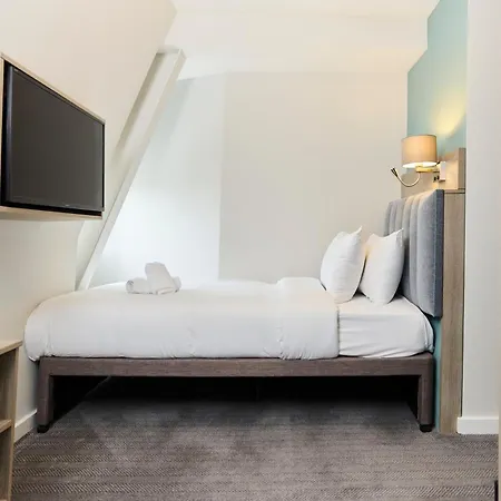William Hotel 3*