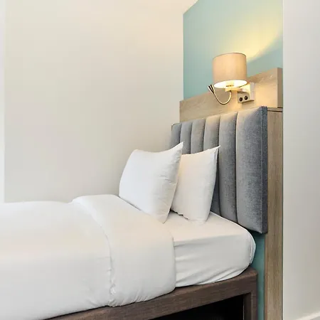 Hotel William 3*