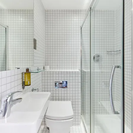 Hotel William 3*