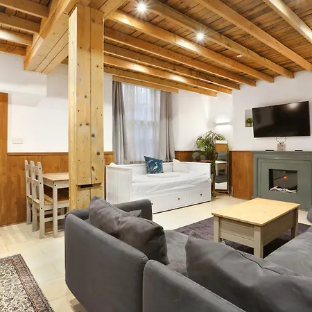 Spacious 2 Bedroom Flat Near Hyde Park By Beiroom Apartment London