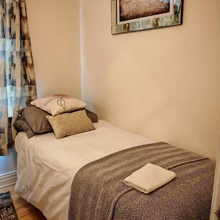 Apartment Spacious & Cosy Double And Single Bedrooms Close To & Colindale Tube Stations Hendon